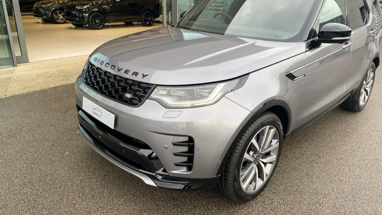 Land Rover Discovery 3.0 D350 Dynamic SE 5dr Auto Diesel Station Wagon